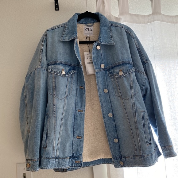 Zara Jackets & Blazers - ZARA NWT Denim Sherpa Oversized Jacket